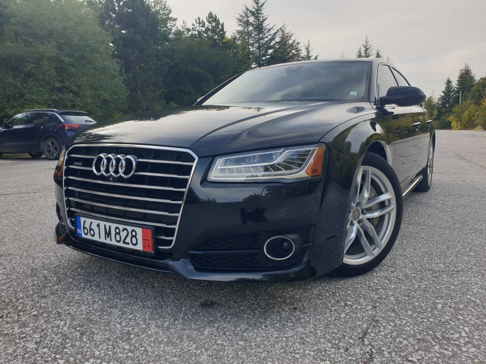 Audi A8 Long 4.0 TFSI Sport - изображение 2