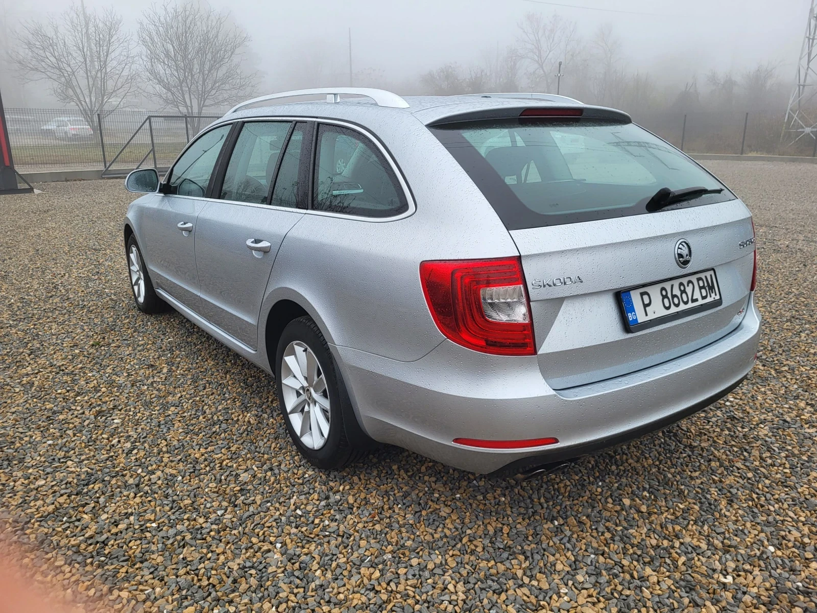 Skoda Superb 2.0TDI 4х4  - изображение 3