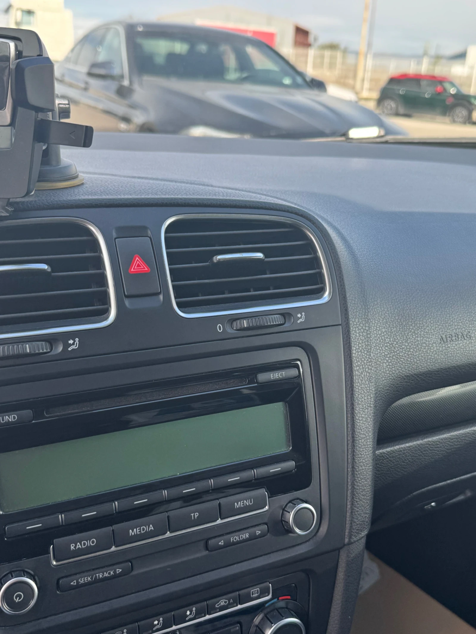 VW Golf Variant  - изображение 9