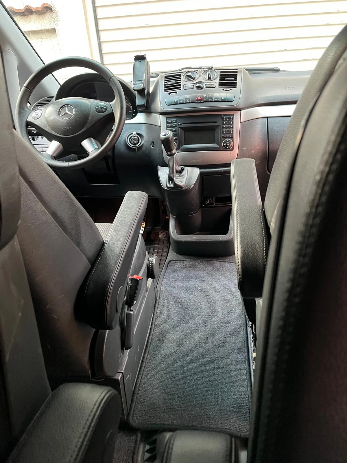 Mercedes-Benz Viano  - изображение 7
