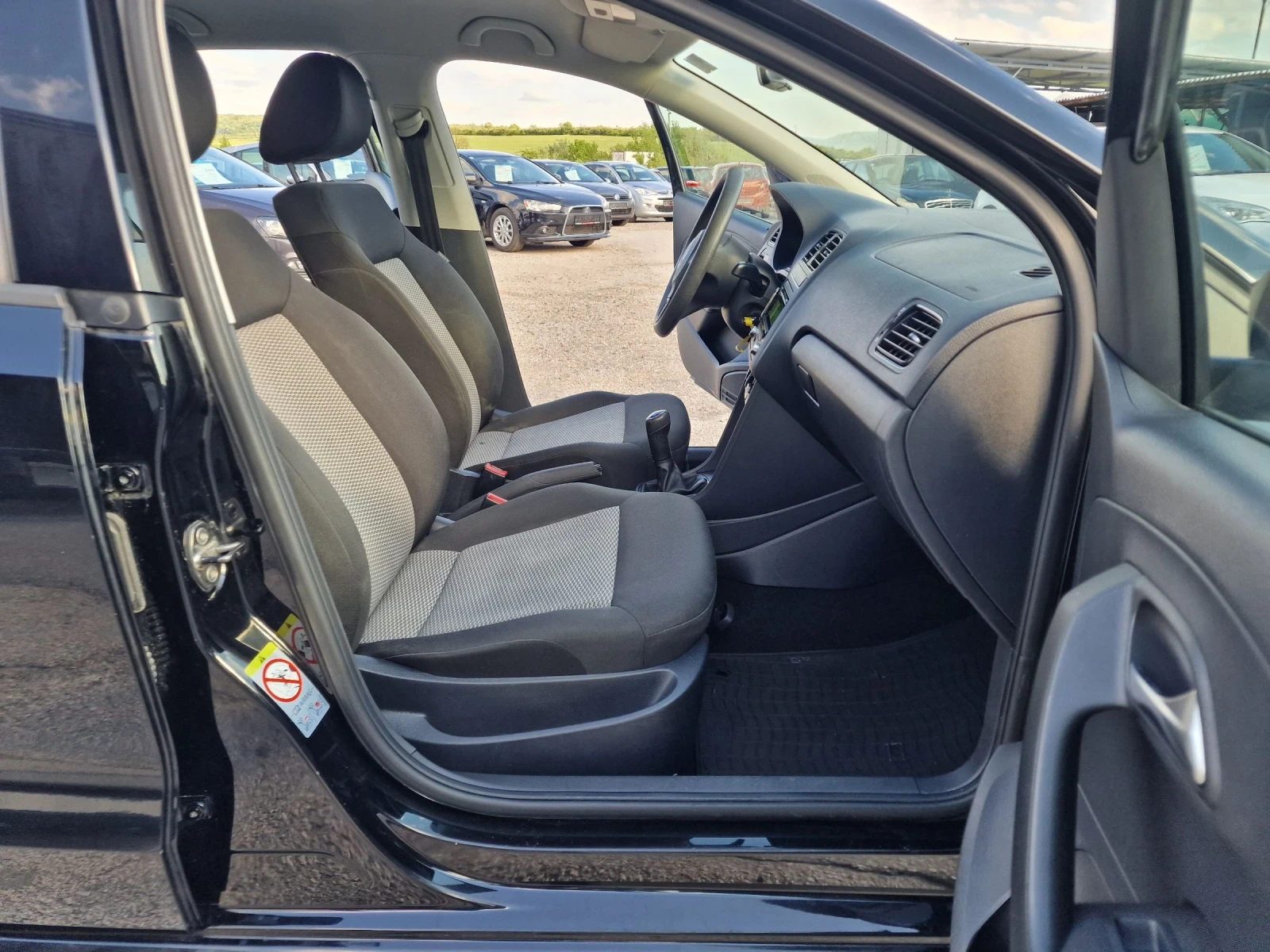 VW Polo 1.2I | Mobile.bg — изображение 13