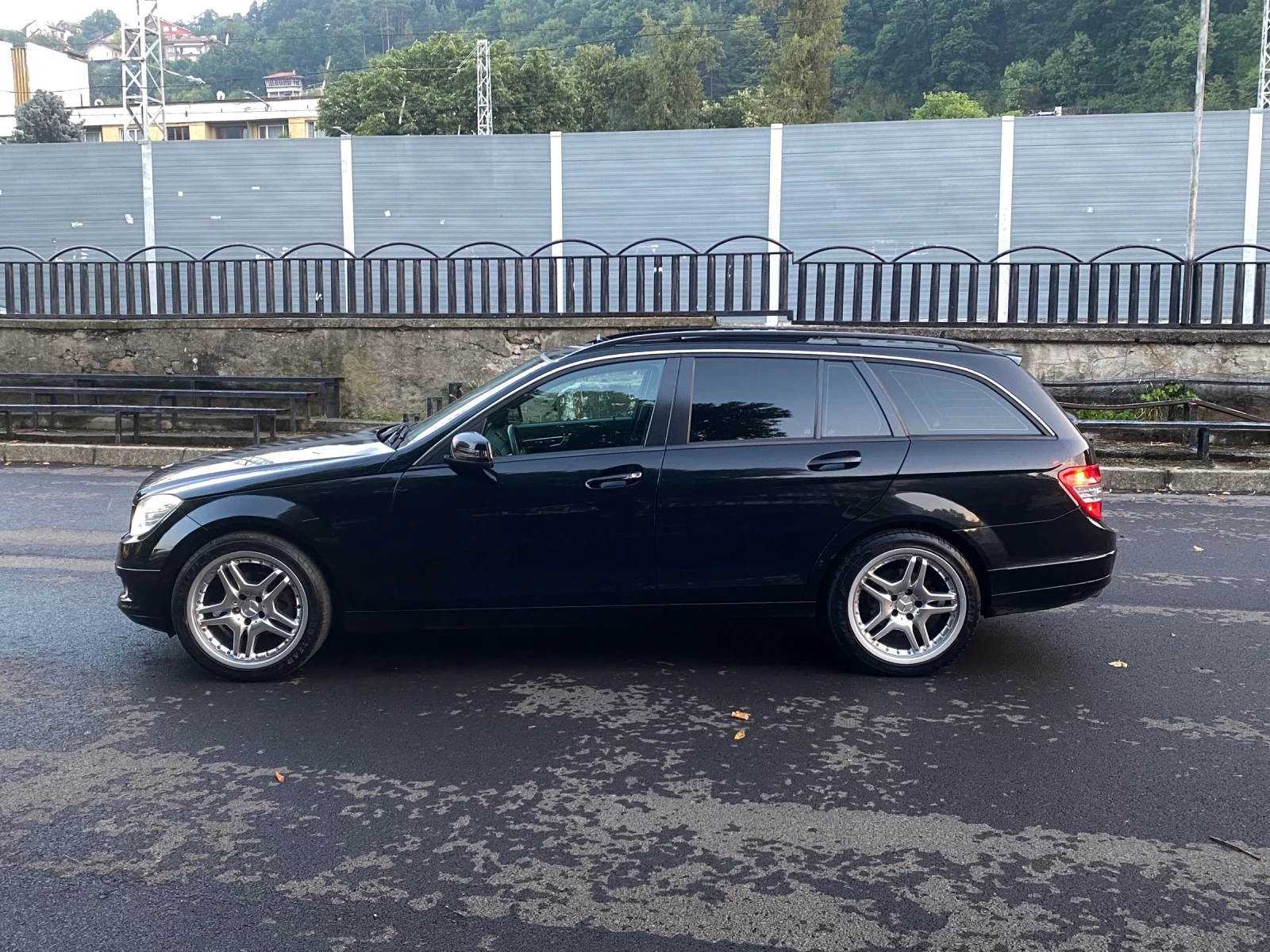 Mercedes-Benz C 220 646/Нави/Теглич - изображение 3
