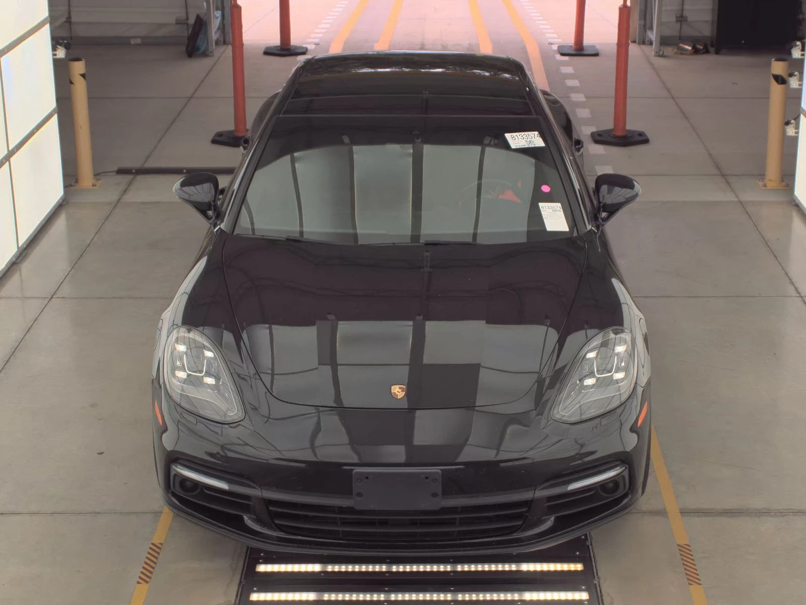 Porsche Panamera 4S* Обдух* Matrix* BOSE* Дистроник* Въздух* Пано*  - изображение 2