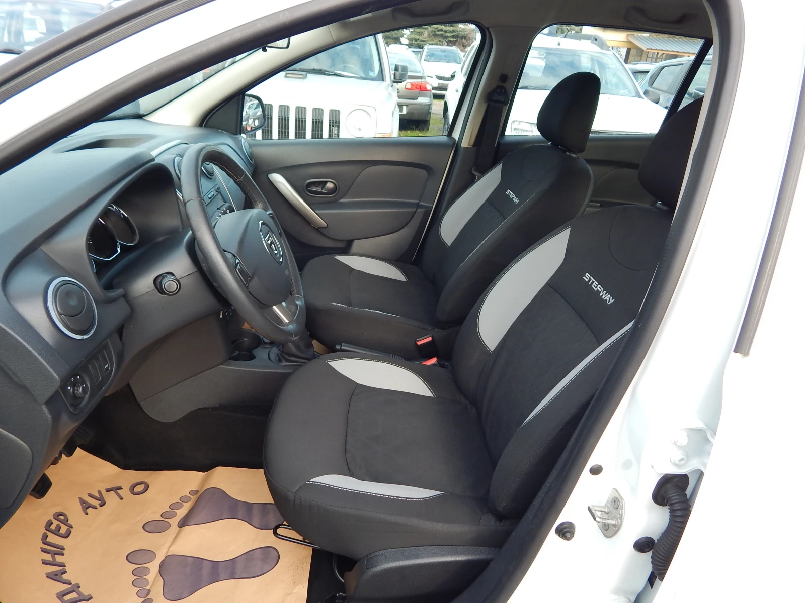 Dacia Sandero 1.5DCI* EURO6*  - изображение 10