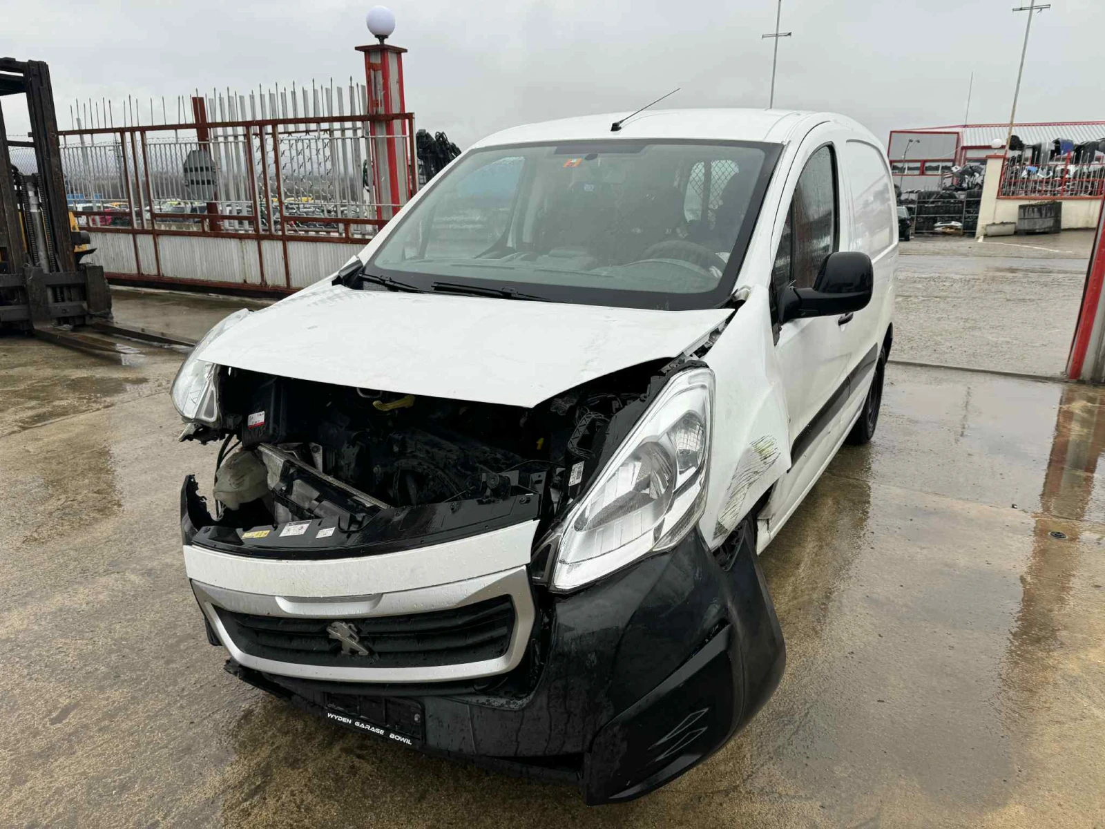 Peugeot Partner 1.6 HDI - изображение 2