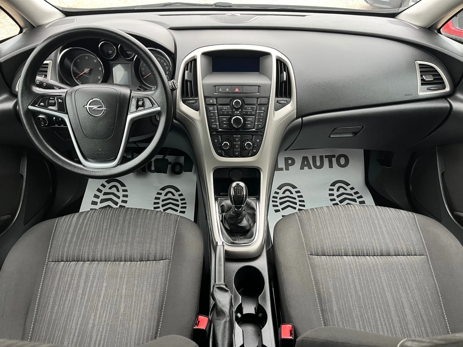 Opel Astra 1.7cdti* 125k.c* 6-ск.* СЕРВИЗНА ИСТОРИЯ*  - изображение 8