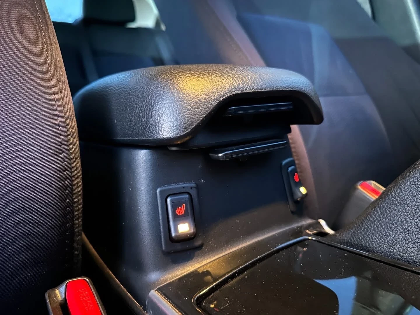 Mazda 6 2.0 Facelift, снимка 11 - Автомобили и джипове - 53739680