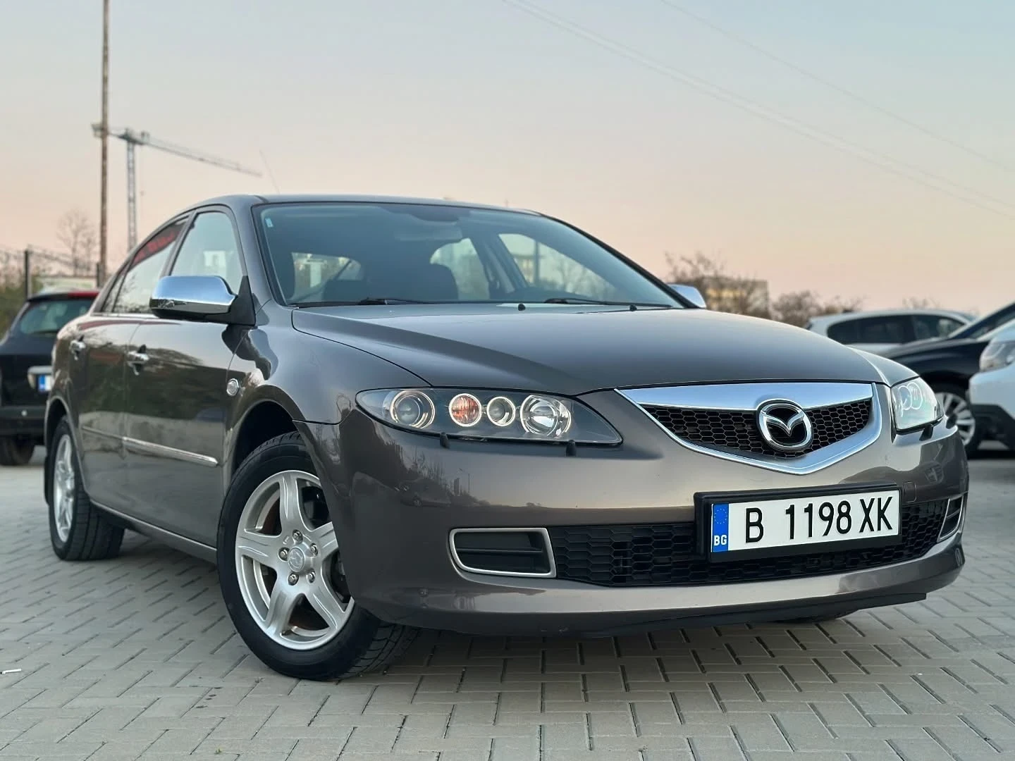 Mazda 6 2.0 Facelift, снимка 2 - Автомобили и джипове - 53739680