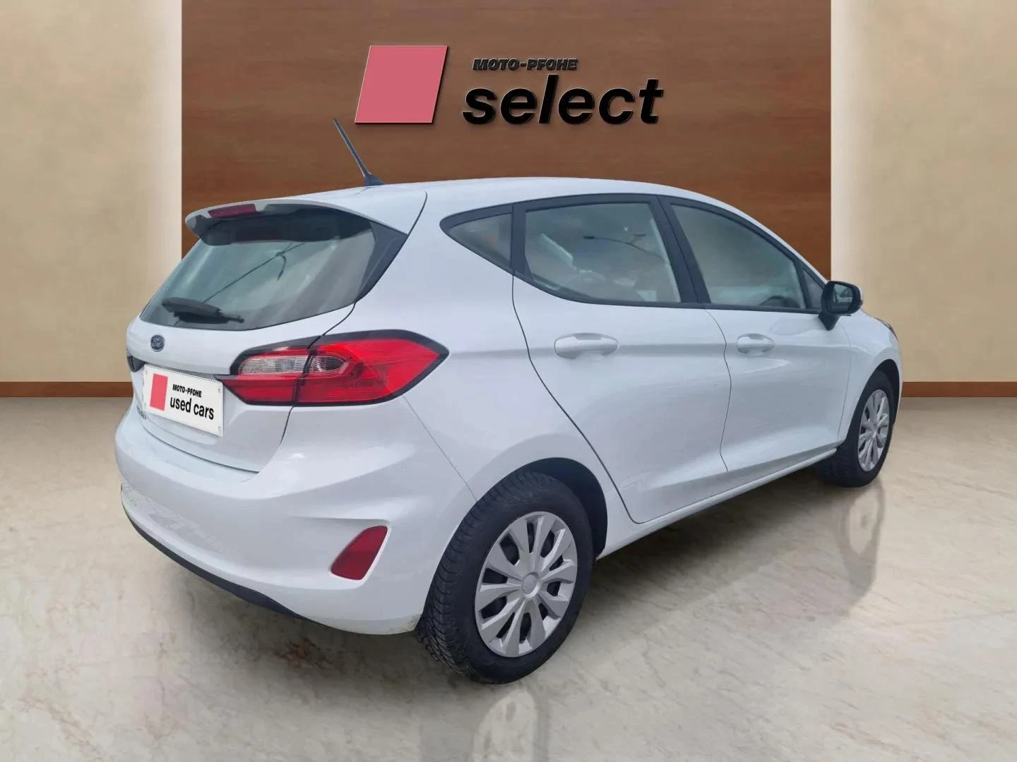 Ford Fiesta 1.1 L, снимка 7 - Автомобили и джипове - 53880480