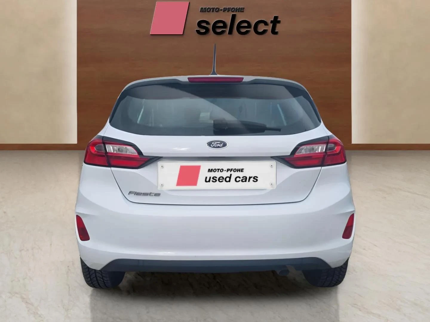 Ford Fiesta 1.1 L, снимка 8 - Автомобили и джипове - 53880480