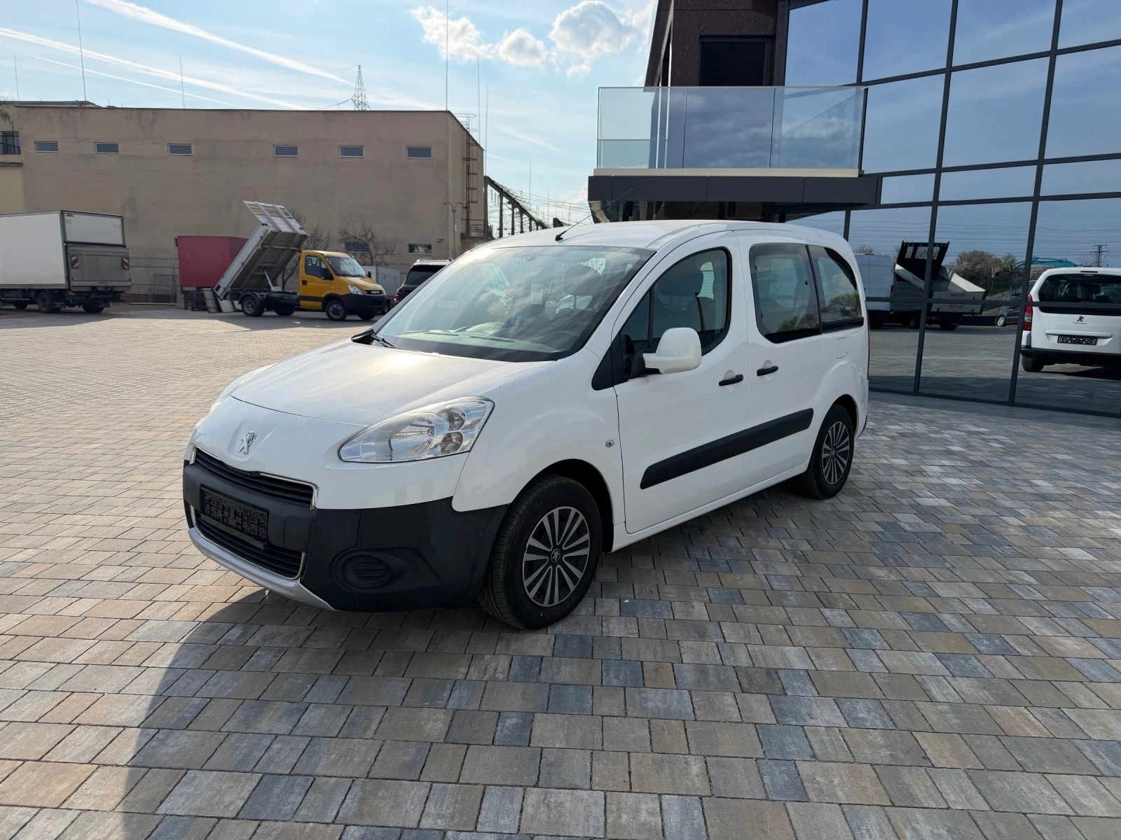 Peugeot Partner 1.6 �HDI 92 | Mobile.bg � ����������� 3
