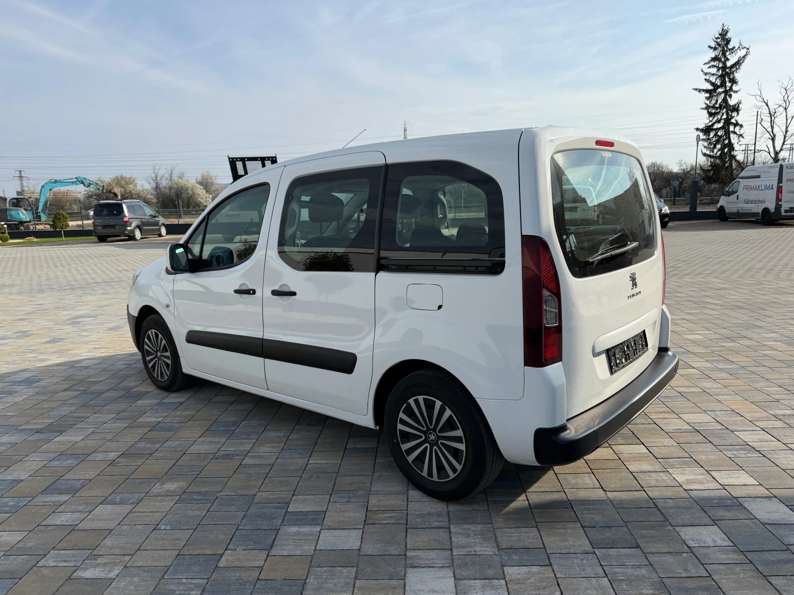 Peugeot Partner 1.6 �HDI 92 | Mobile.bg � ����������� 4