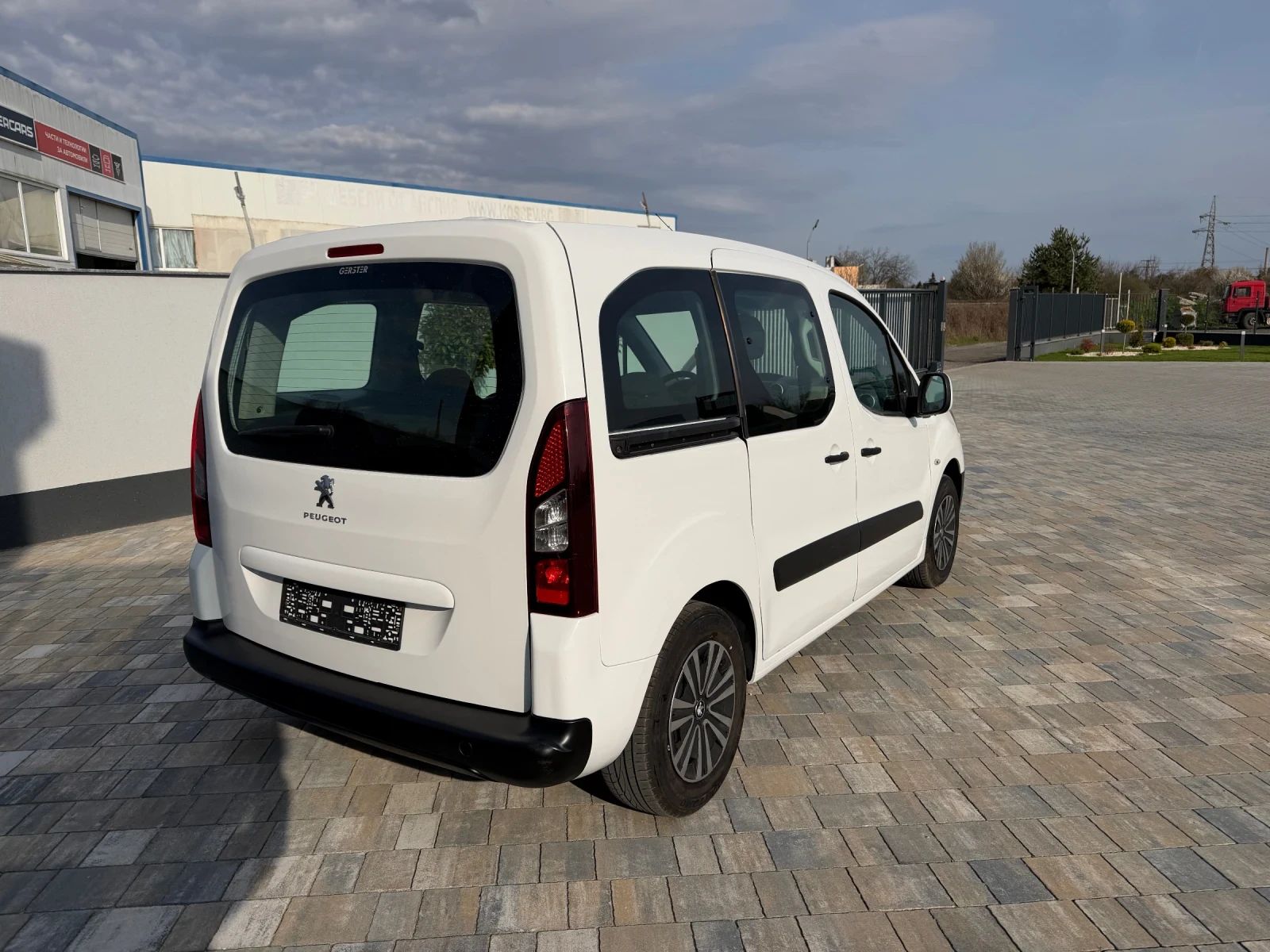 Peugeot Partner 1.6 �HDI 92 | Mobile.bg � ����������� 5