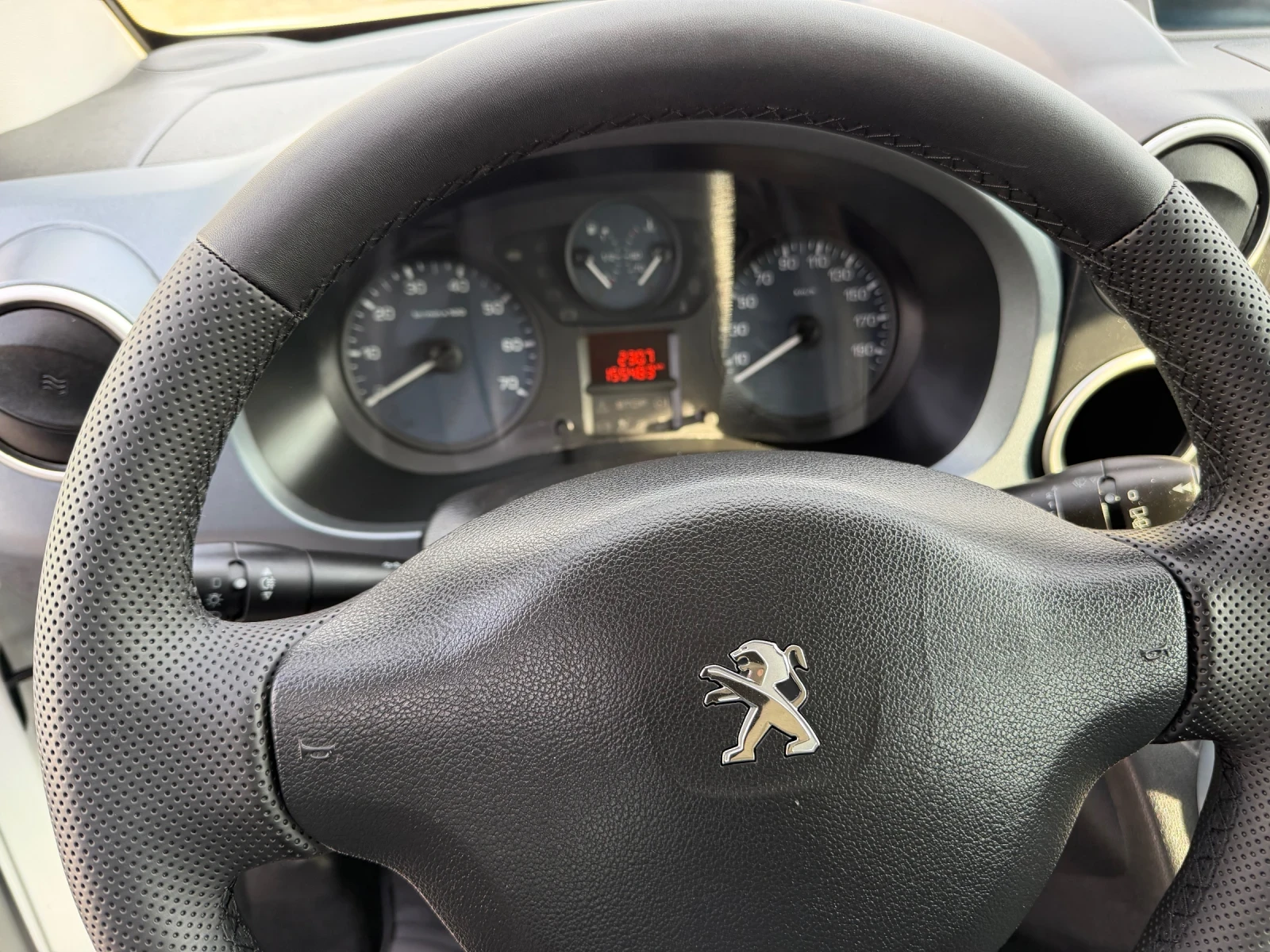 Peugeot Partner 1.6 �HDI 92 | Mobile.bg � ����������� 10