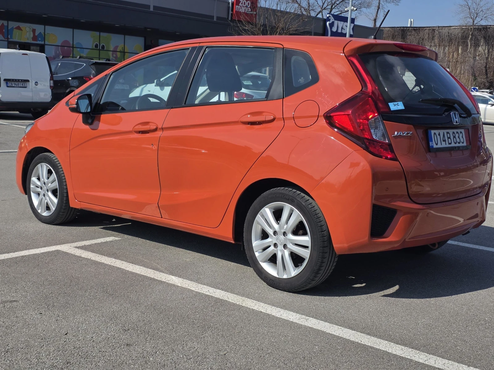 Honda Jazz 1.3i swiss edition , снимка 3 - Автомобили и джипове - 54298135