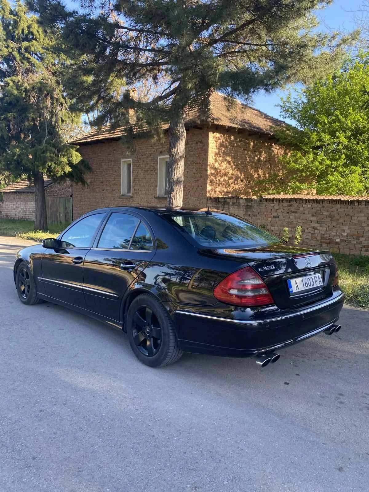 Mercedes-Benz E 320 3.2, снимка 4 - Автомобили и джипове - 54371681