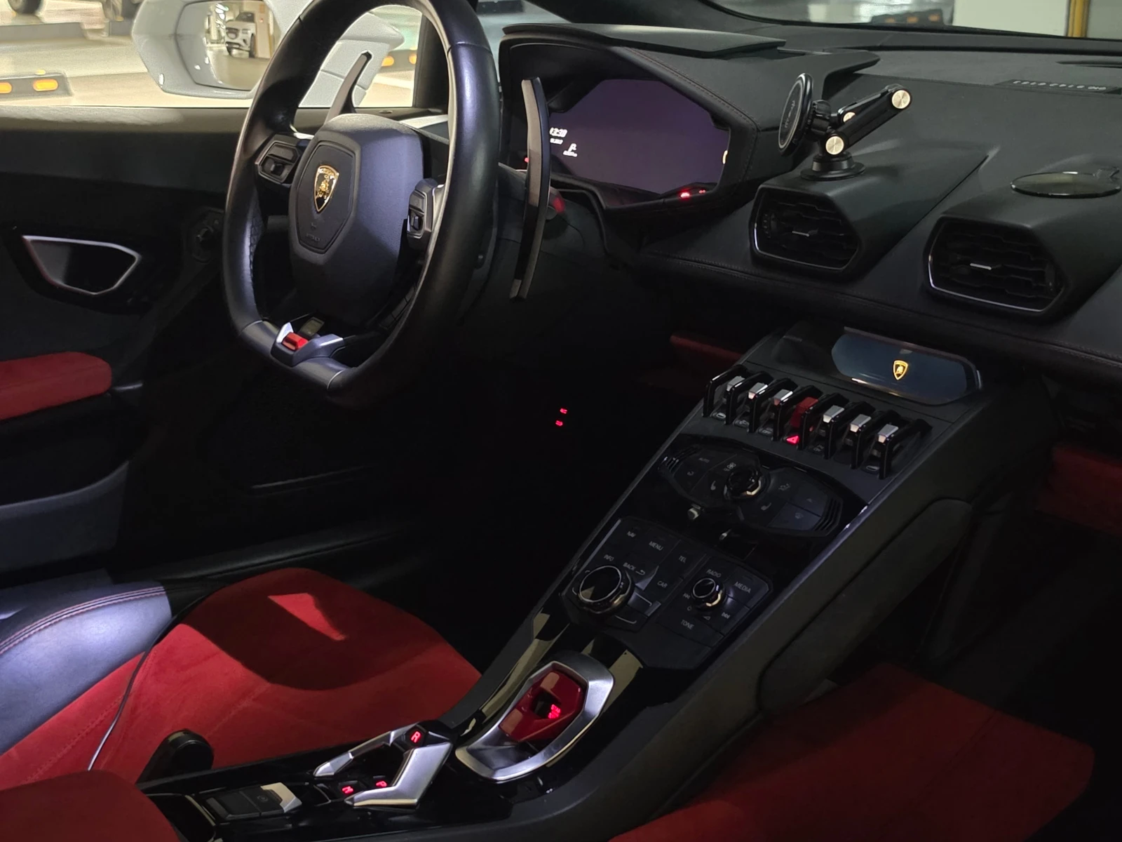 Lamborghini Huracan LP 610-4* PPF* TECHNIKA KIT* 29000KM* КРАЙНА ЦЕНА, снимка 6 - Автомобили и джипове - 54628786