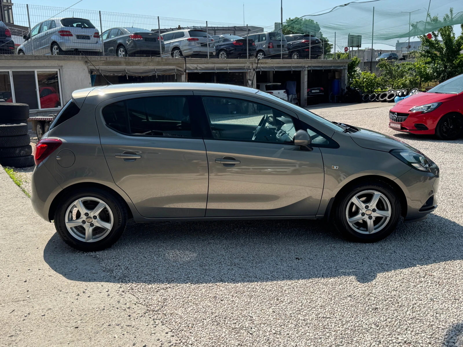 Opel Corsa 1.4i-90кс., снимка 3 - Автомобили и джипове - 54682468
