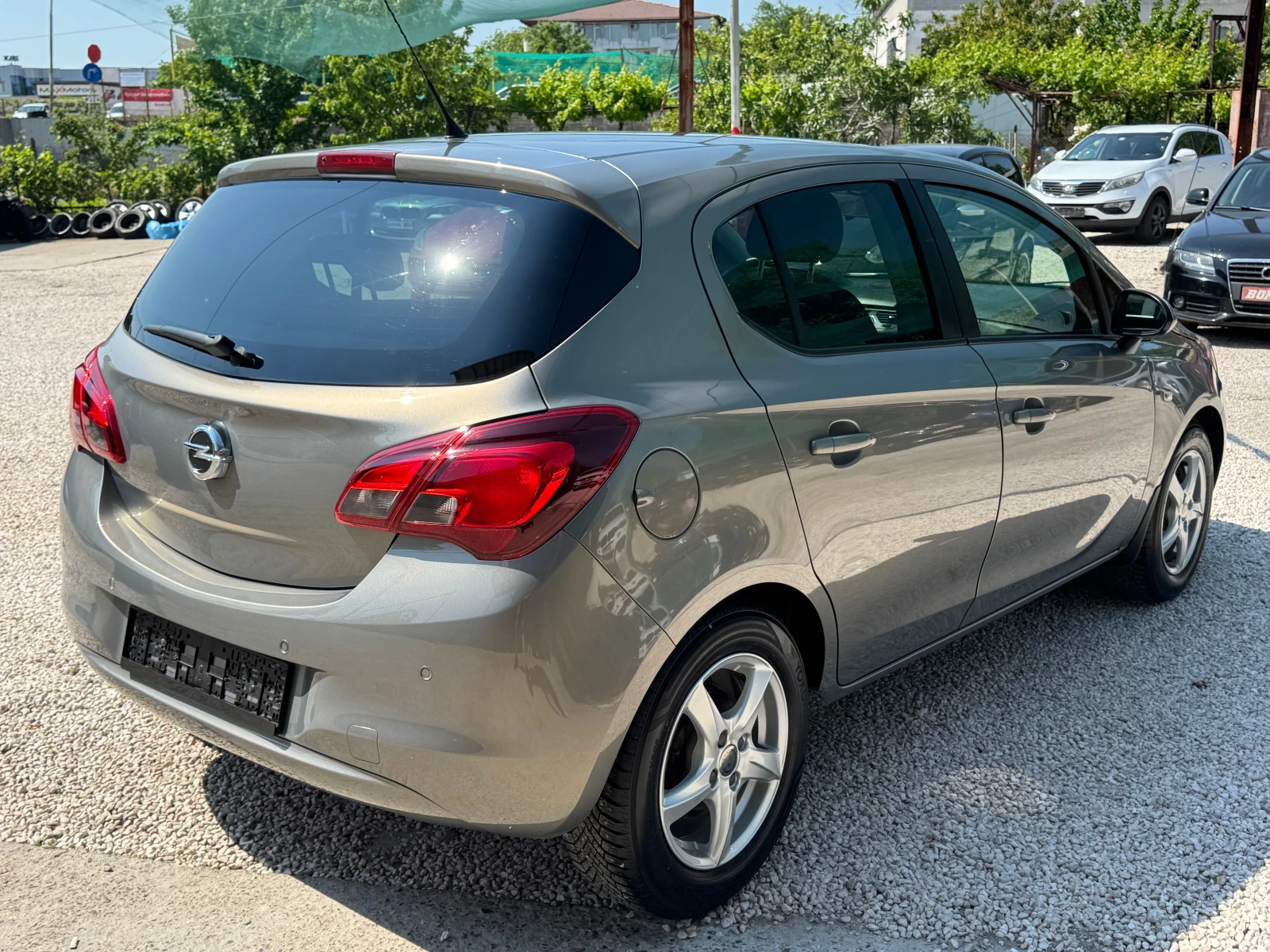 Opel Corsa 1.4i-90кс., снимка 4 - Автомобили и джипове - 54682468