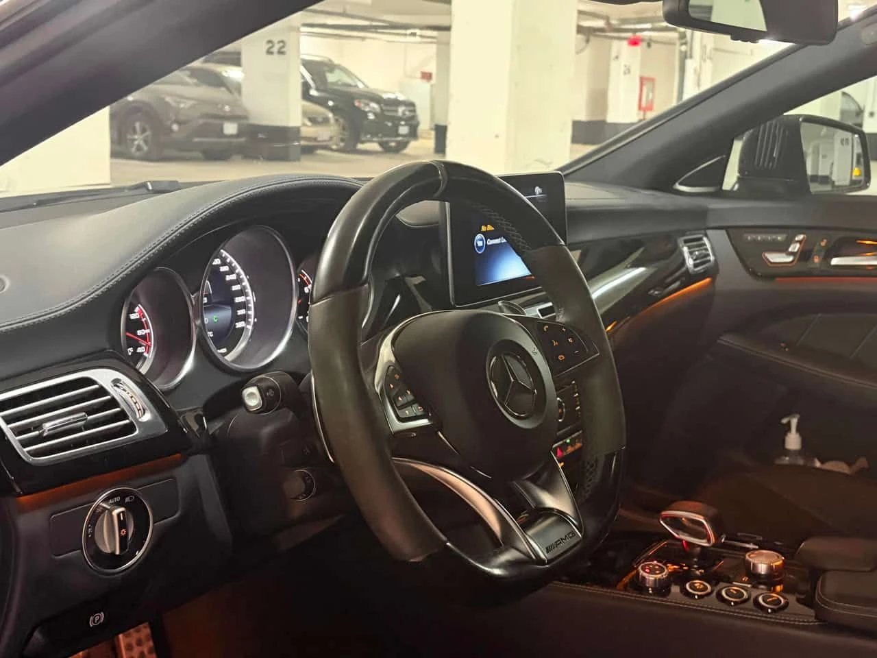 Mercedes-Benz CLS 63 AMG S Model  CARFAX, снимка 5 - Автомобили и джипове - 54776599