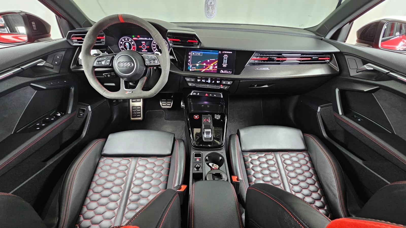 Audi Rs3 * 2.5TFSI* QUATTRO* , снимка 7 - Автомобили и джипове - 55094893