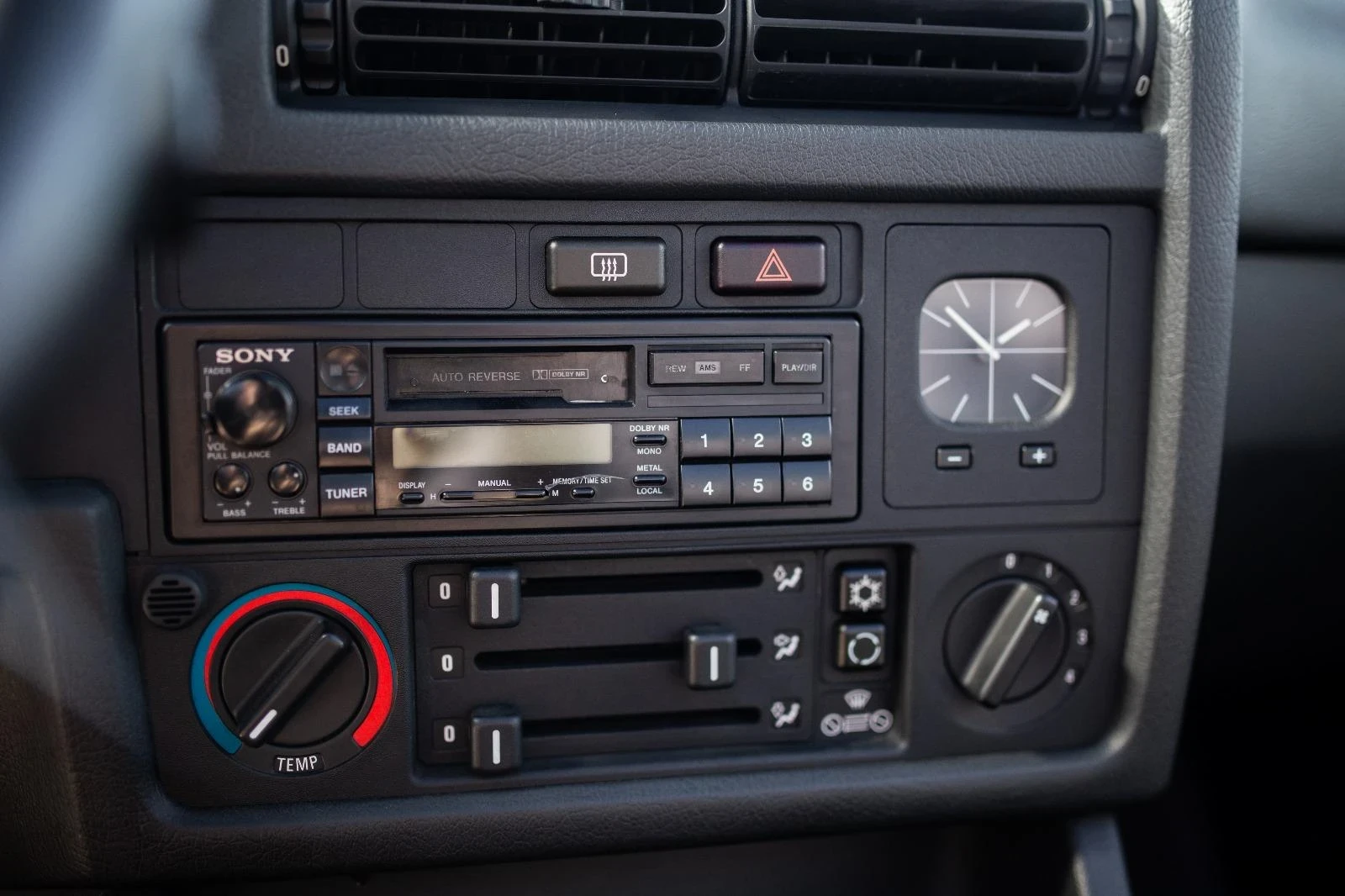 BMW 320 Mtech 1, снимка 15 - Автомобили и джипове - 55288798