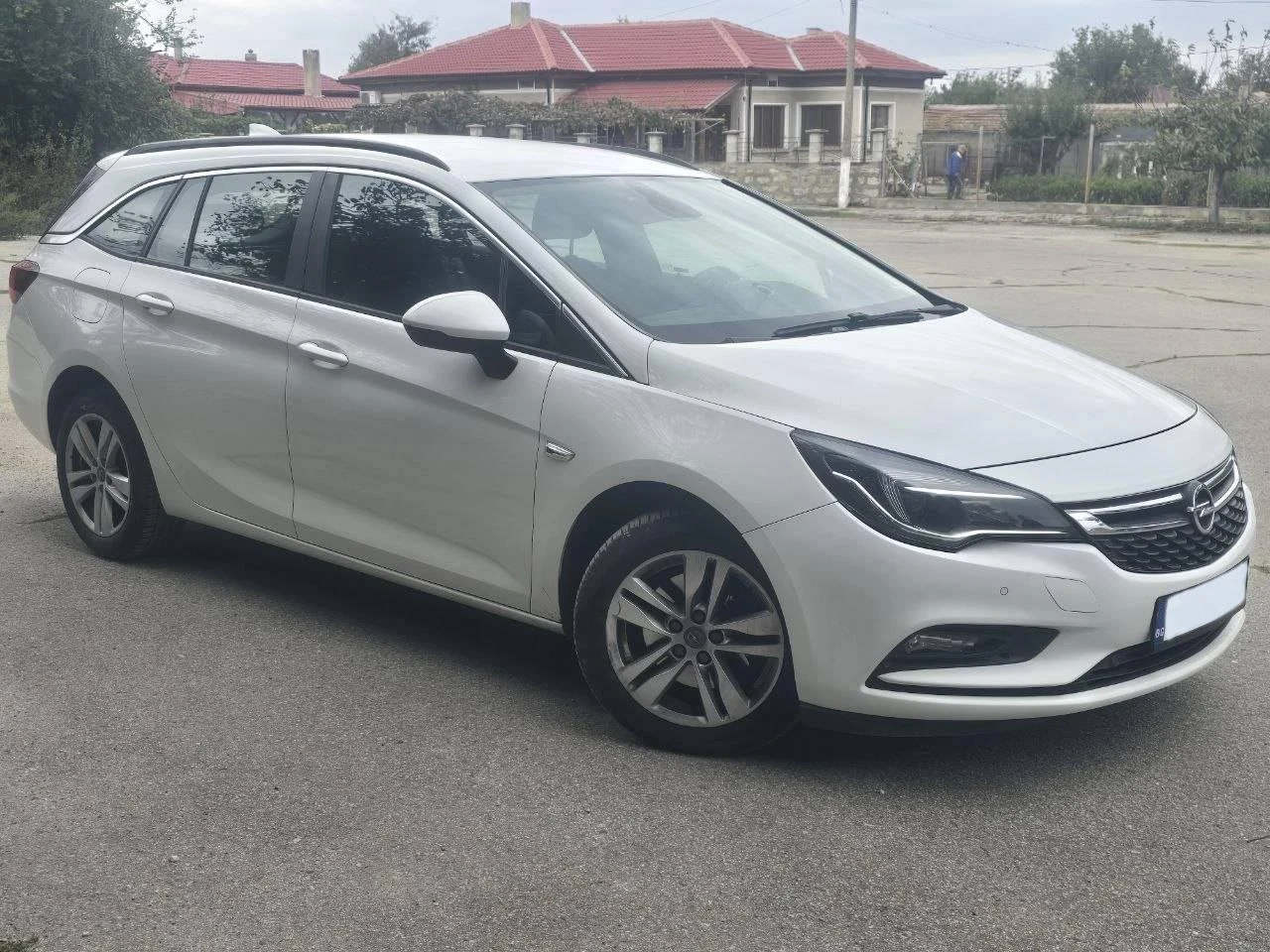 Opel Astra, снимка 9 - Автомобили и джипове - 56295811
