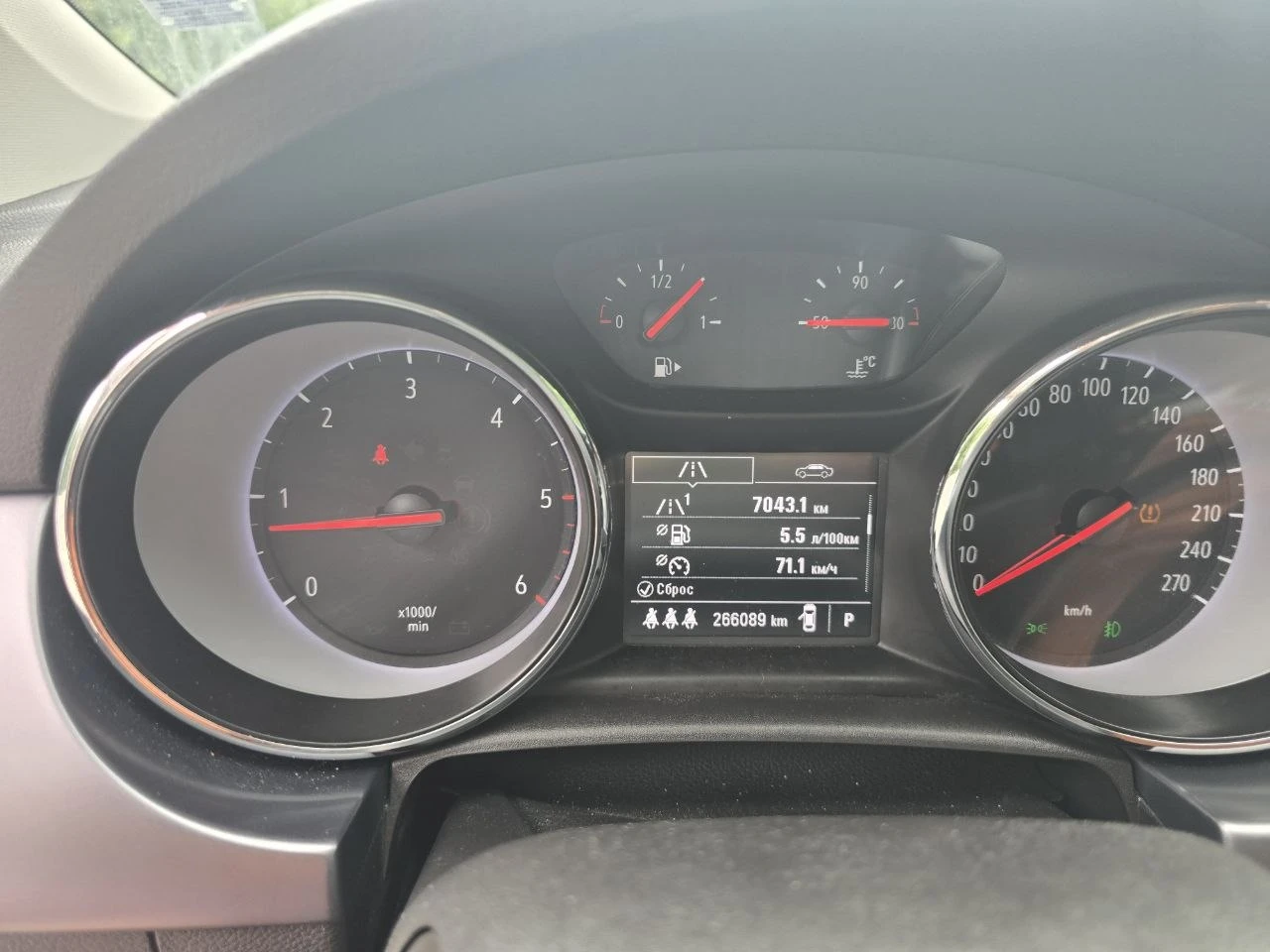 Opel Astra, снимка 14 - Автомобили и джипове - 55578418