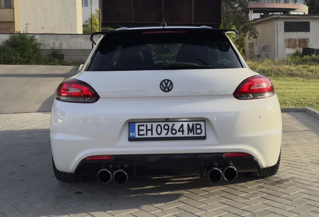 VW Scirocco R-Line 300кс., снимка 10 - Автомобили и джипове - 56403370