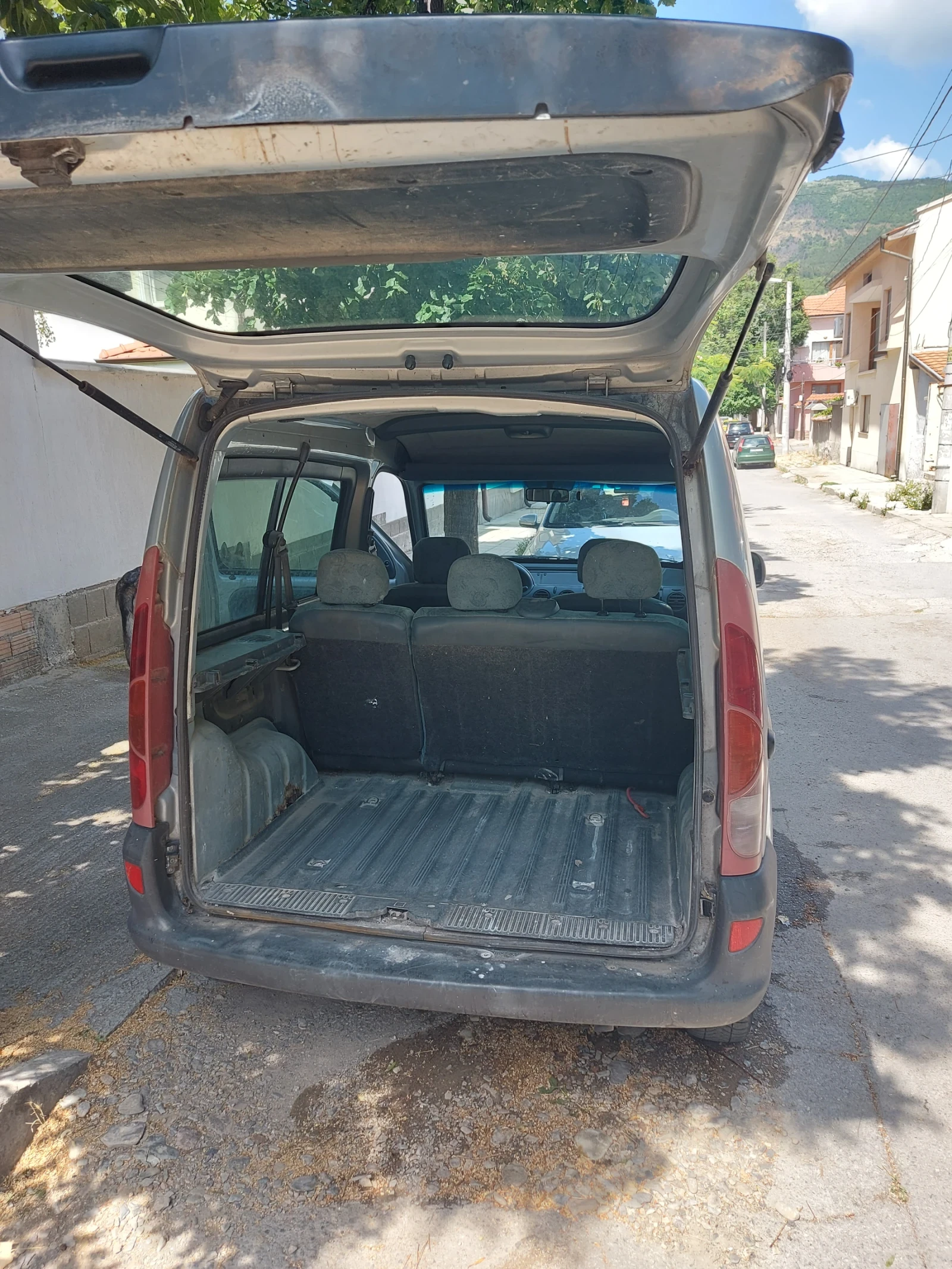 Renault Kangoo, снимка 5 - Автомобили и джипове - 56696624
