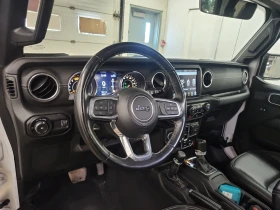 Jeep Wrangler SAHARA 4WD * * CARFAX * * АВТО КРЕДИТ * * , снимка 6