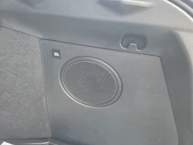 Toyota C-HR 1.8 JBL 41909км, снимка 16