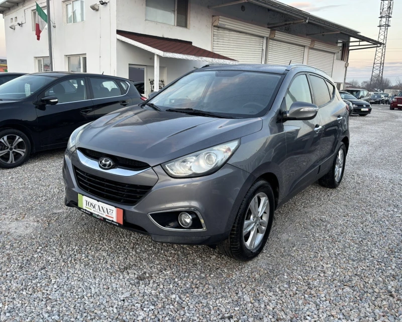 Hyundai IX35 1.7crdi* Кожа* Подгрев* Напълно обслужена* Euro 5, снимка 2 - Автомобили и джипове - 48788495