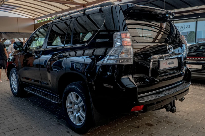 Toyota Land cruiser J150/3.0D-4D/60Anniversary/Камера/Подгрев/Luxury, снимка 6 - Автомобили и джипове - 51450818