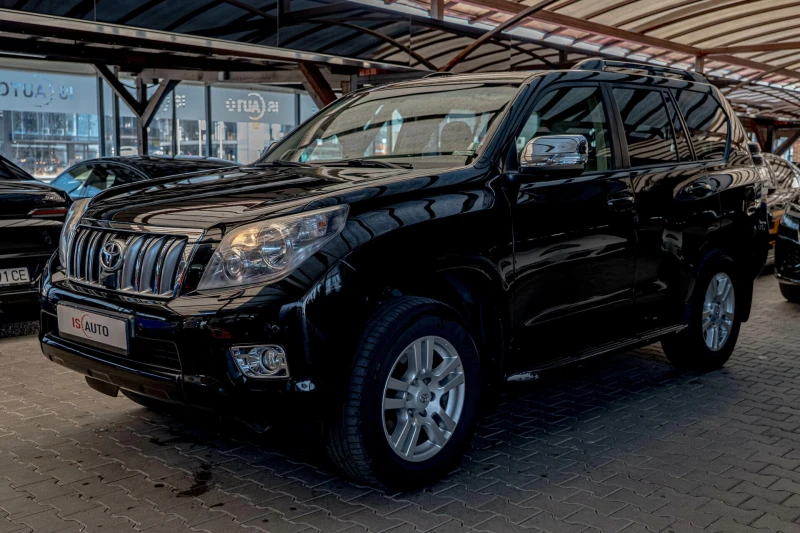 Toyota Land cruiser J150/3.0D-4D/60Anniversary/Камера/Подгрев/Luxury, снимка 3 - Автомобили и джипове - 51450818