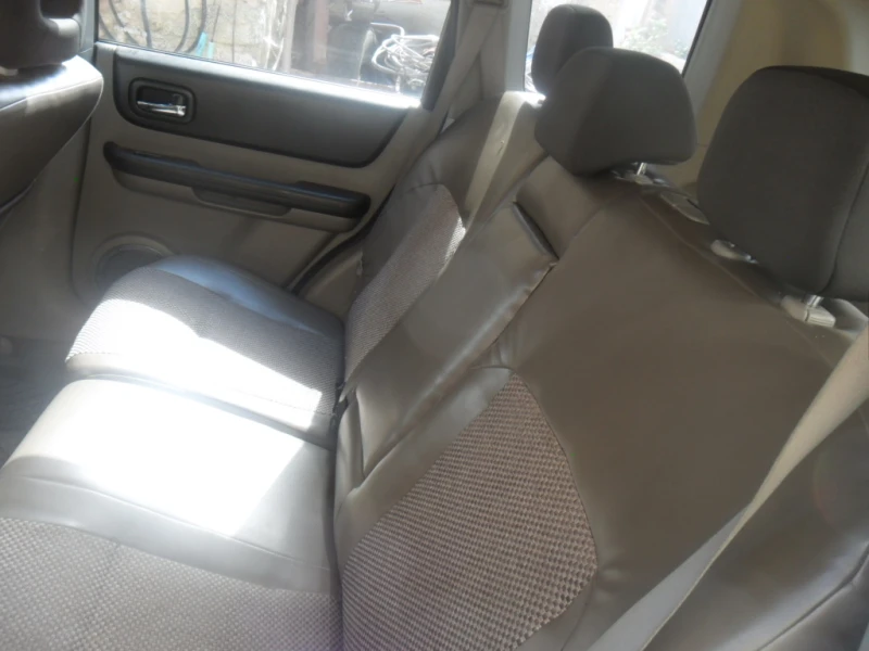 Nissan X-trail, снимка 7 - Автомобили и джипове - 52809797