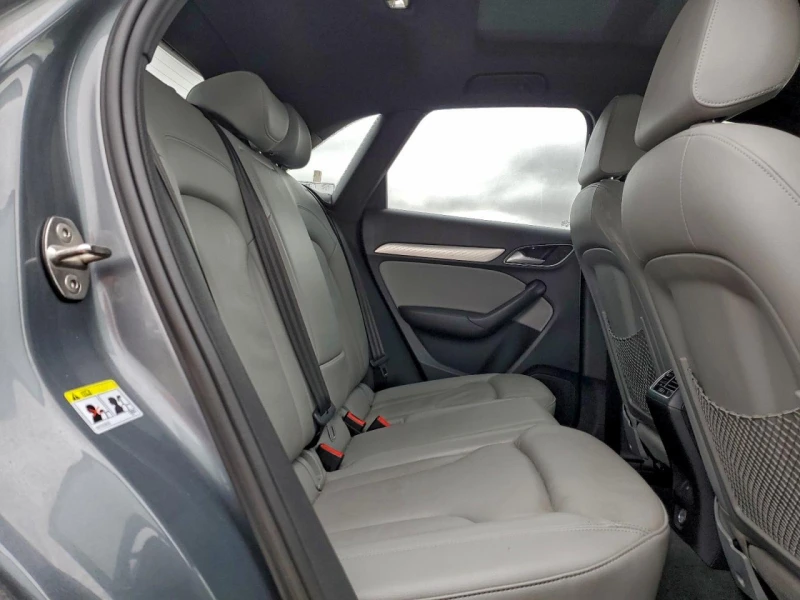 Audi Q3 BUY NOW* QUATTRO* ПОДГРЕВ, снимка 12 - Автомобили и джипове - 53447604