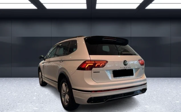 VW Tiguan Allspace 2.0 TDI 4Motion = R-line = Black Style Гаранция - изображение 2