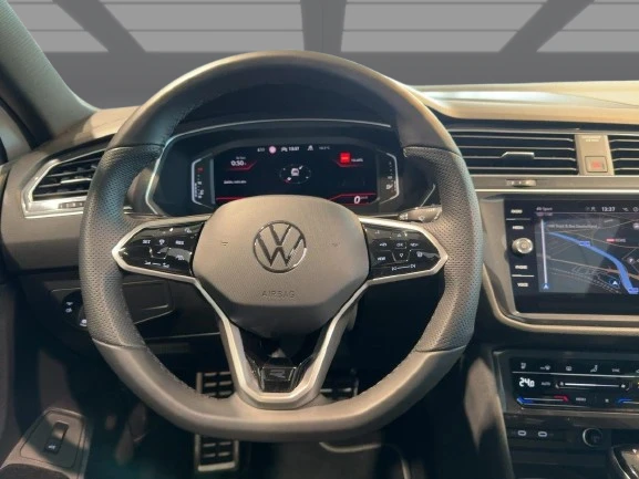 VW Tiguan Allspace 2.0 TDI 4Motion = R-line = Black Style Гаранция - изображение 8