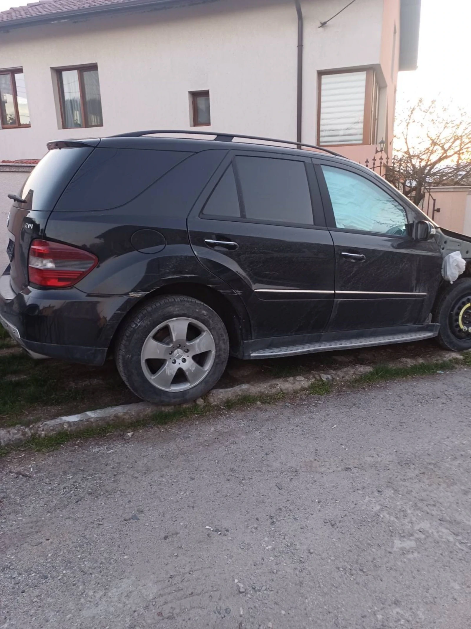 Mercedes-Benz ML 320  - изображение 2