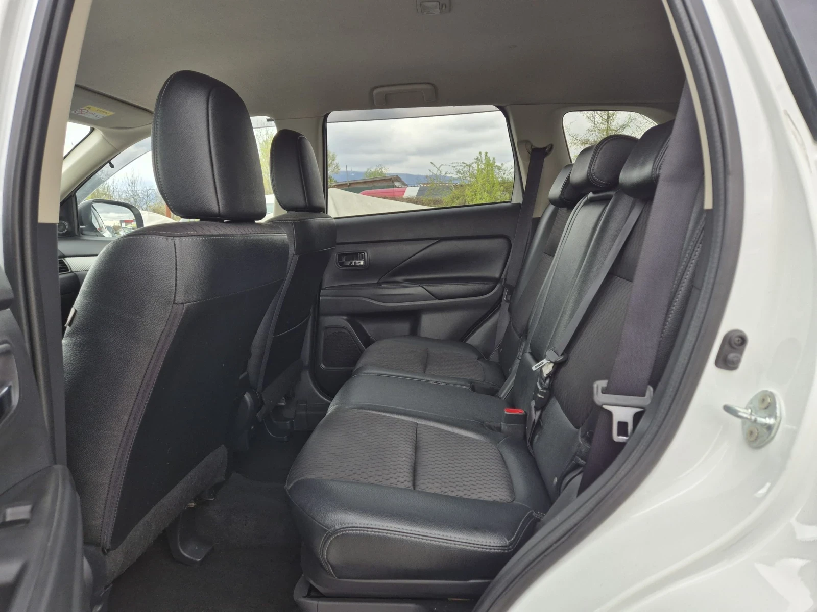 Mitsubishi Outlander 2.2DID///44///  | Mobile.bg   12