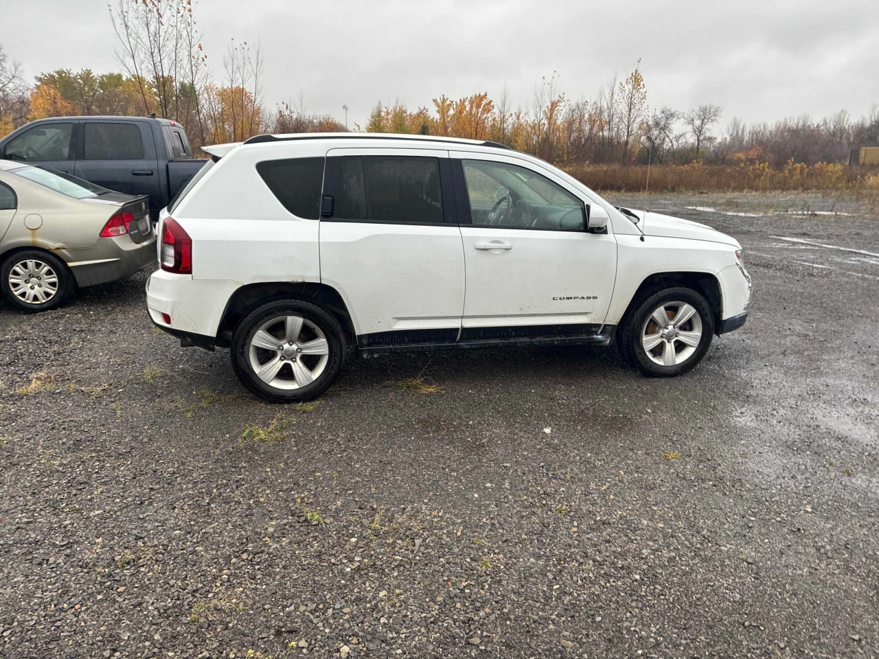 Jeep Compass CARFAX* АВТОФИНАНСИРАНЕ* БЕЗ ПЪРВОНАЧАЛНА ВНОСКА*  - изображение 3