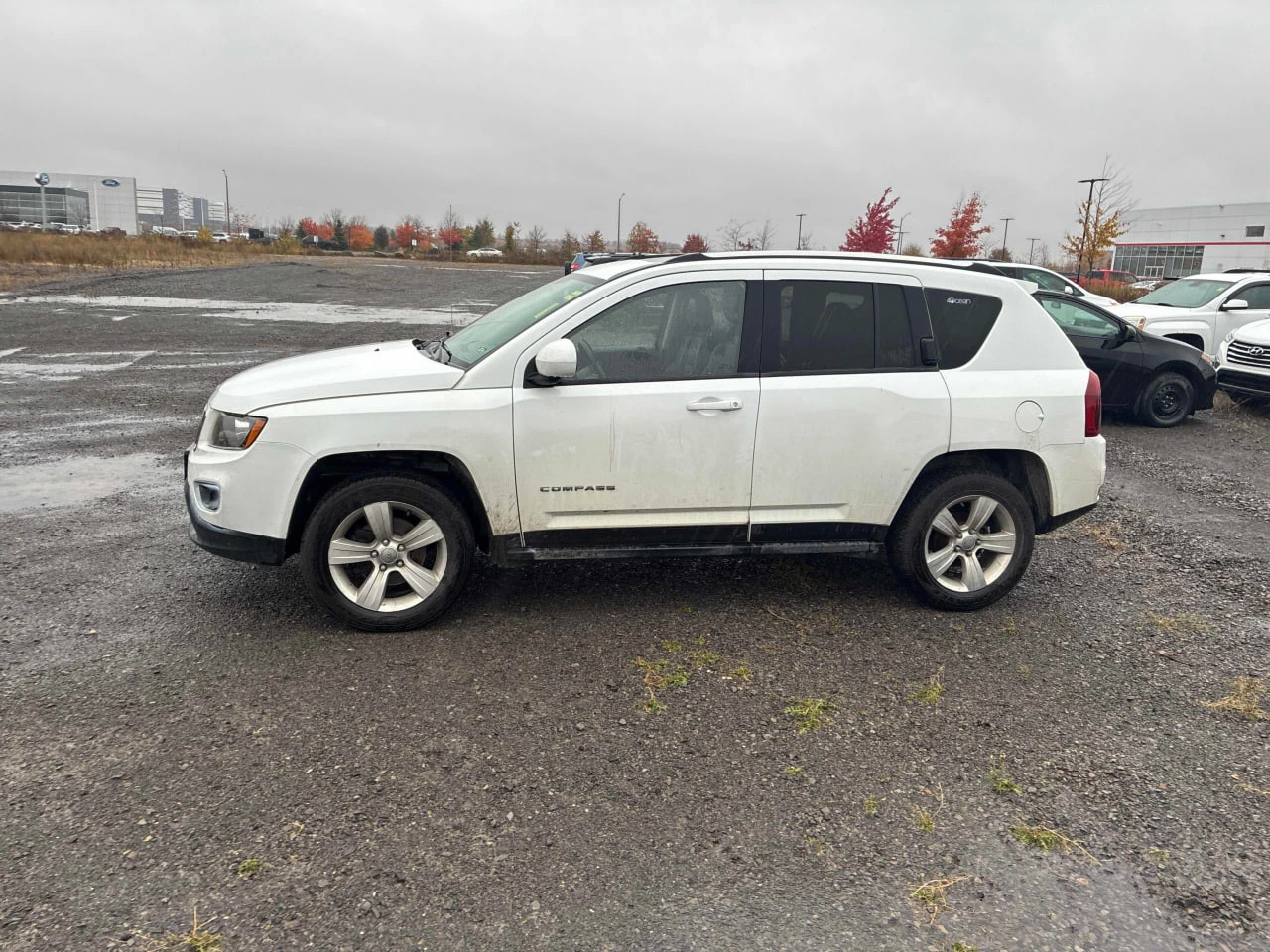 Jeep Compass CARFAX* АВТОФИНАНСИРАНЕ* БЕЗ ПЪРВОНАЧАЛНА ВНОСКА*  - изображение 2