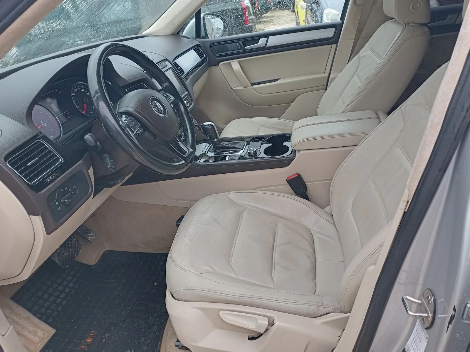 VW Touareg 3.0TDI ТОП БАРТЕР ЛИЗИНГ, снимка 8 - Автомобили и джипове - 54077228