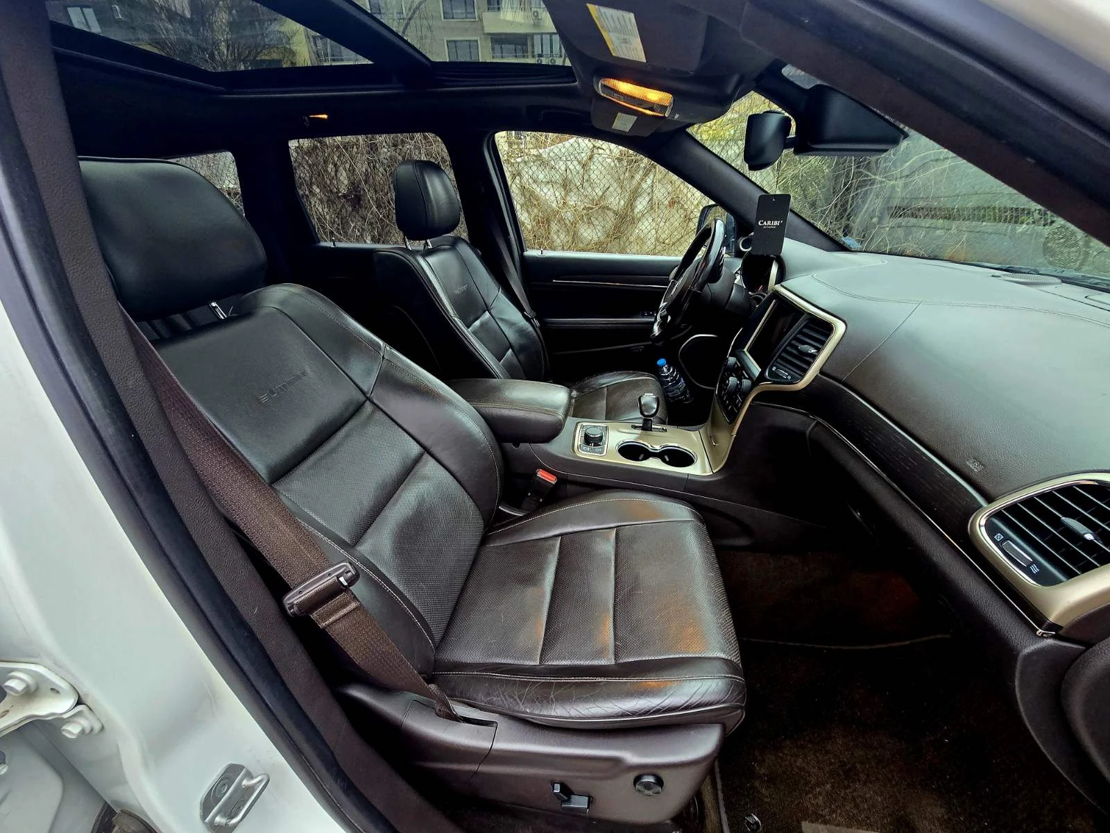 Jeep Grand cherokee 5.7 HEMI SUMMIT OБЛСУЖЕН, снимка 9 - Автомобили и джипове - 55013414