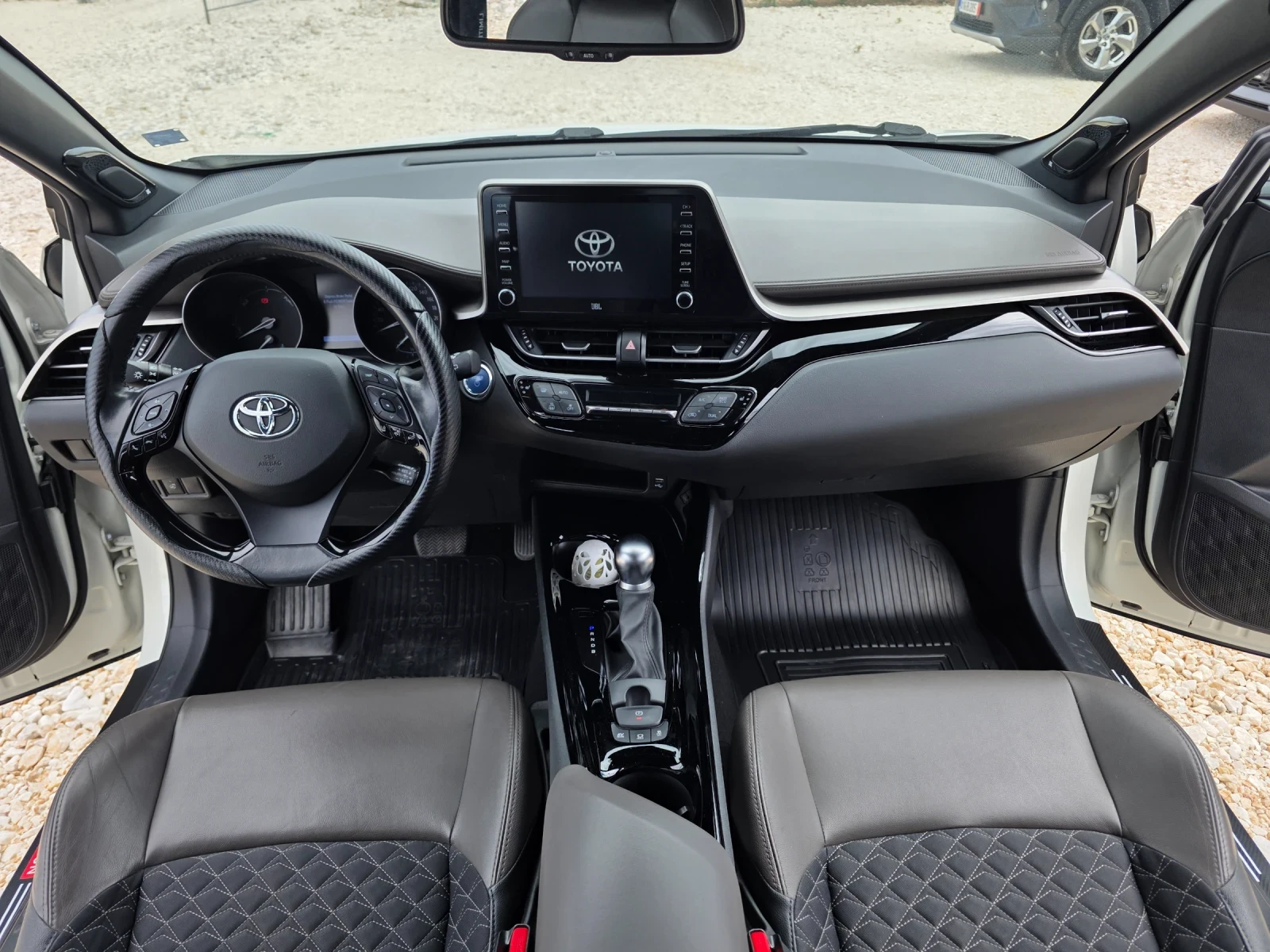 Toyota C-HR 1.8 JBL 41909км, снимка 12 - Автомобили и джипове - 55215806
