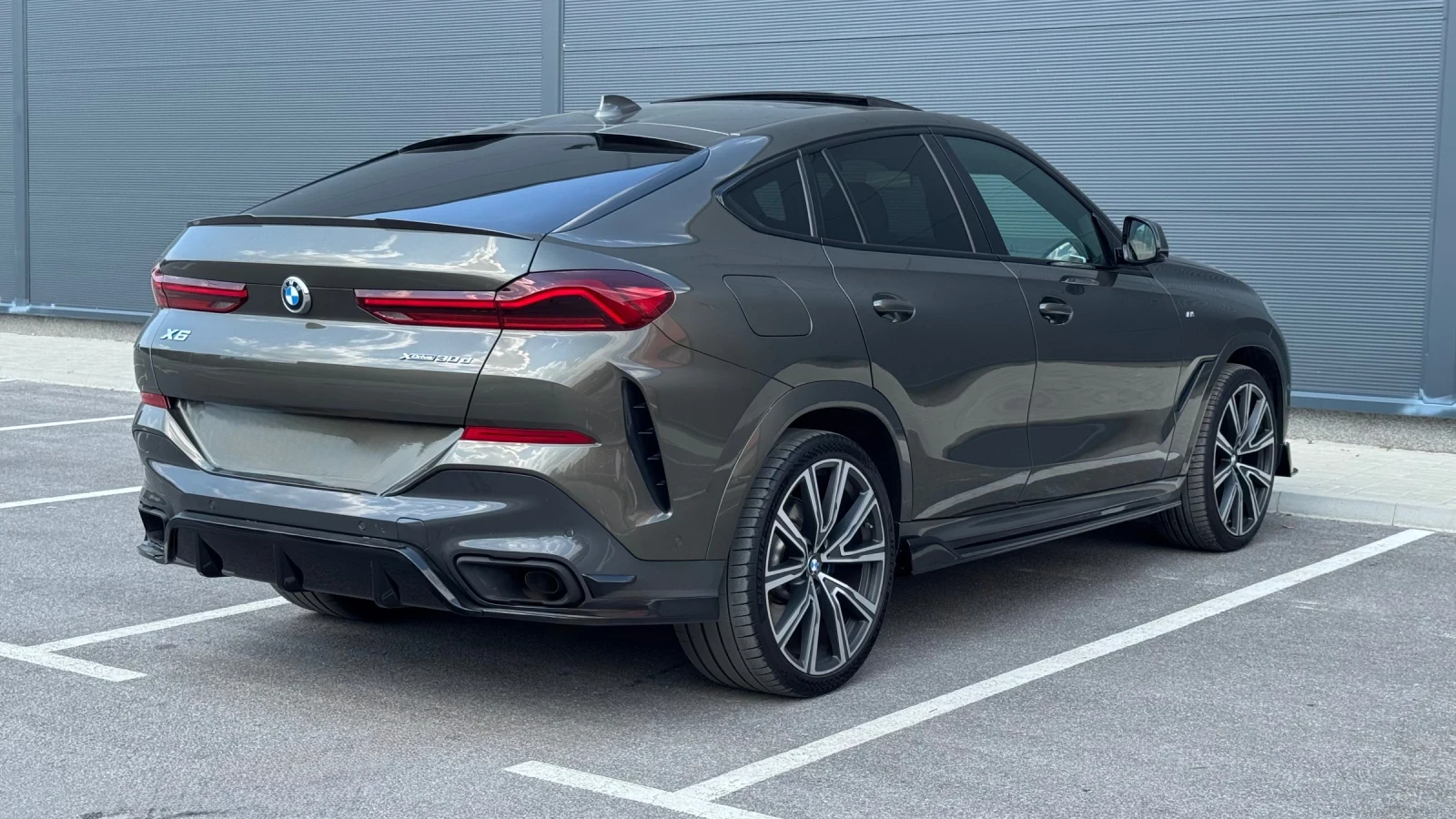 BMW X6 3.0D/MPACK/AEROPACK/PANO/DISTR/������ | Mobile.bg � ����������� 6