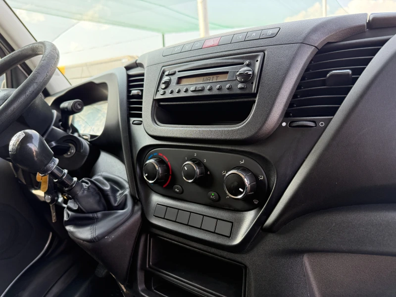 Iveco Daily Carrier Xarios 500 + Падащ Борд Категория Б, снимка 17 - Бусове и автобуси - 50632616