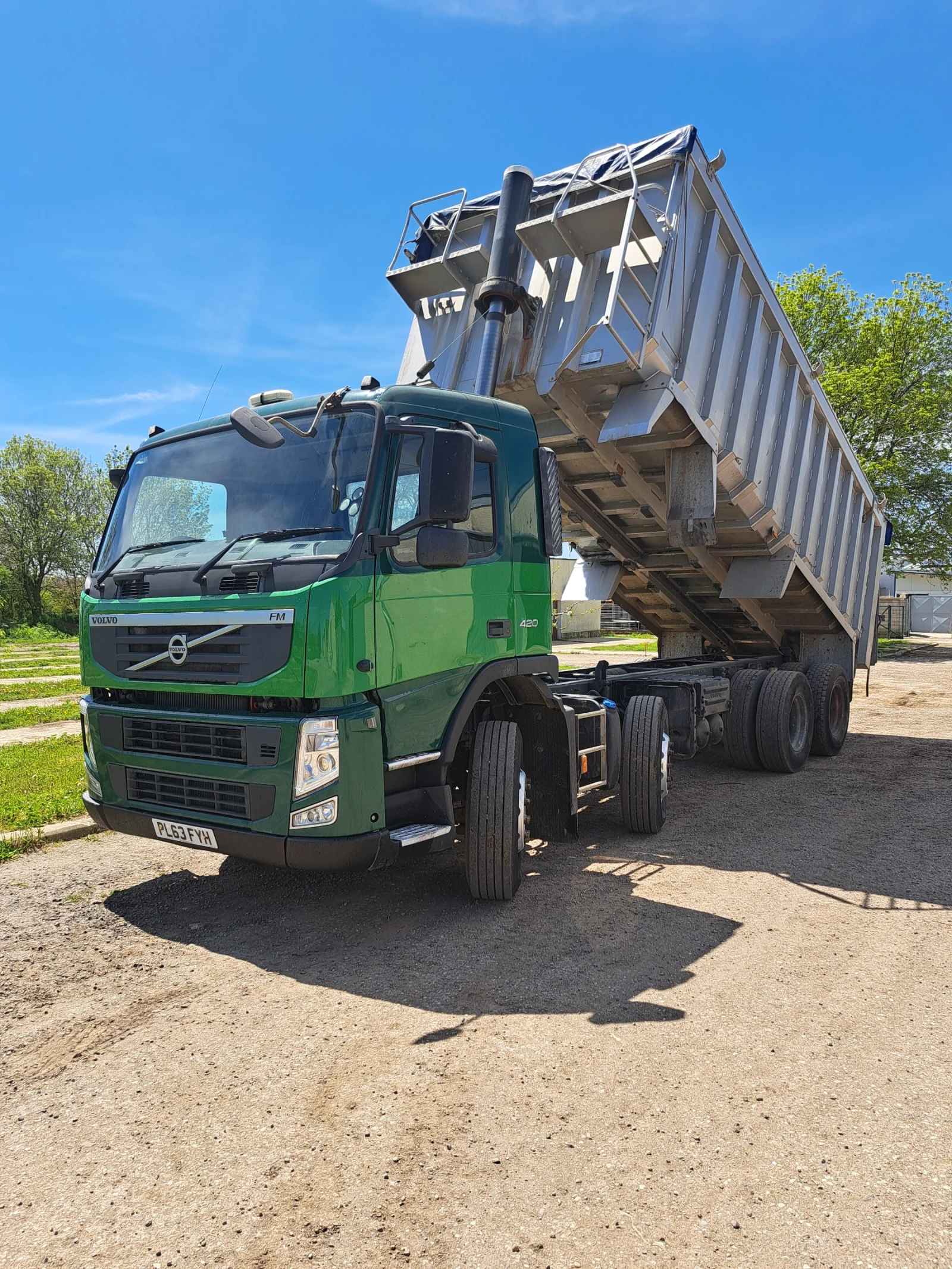 Volvo Fm 420/8x4-самосвал/зърновоз 