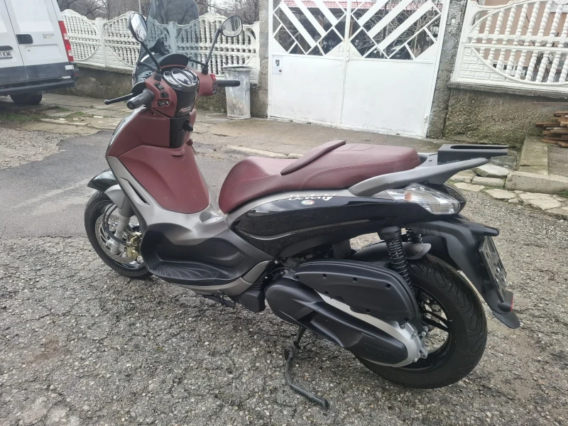 Piaggio Beverly 350 i, снимка 8 - Мотоциклети и мототехника - 53574491